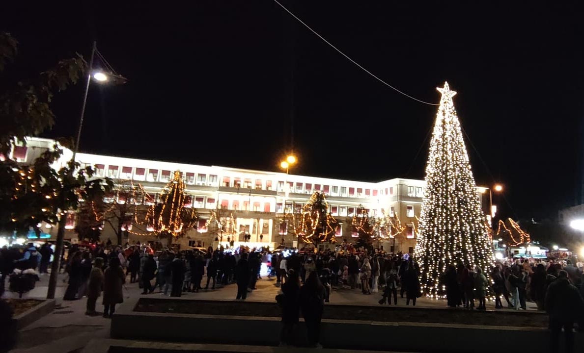 Ο Δήμος Ιωαννιτών θα ανάψει χριστουγεννιάτικο δέντρο